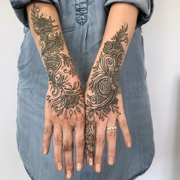 Ornate Tattoos For Females Paisley