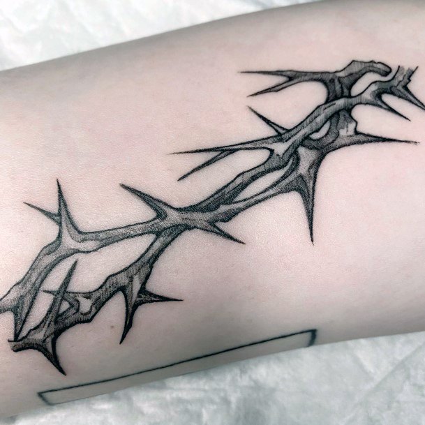 Ornate Tattoos For Females Thorns