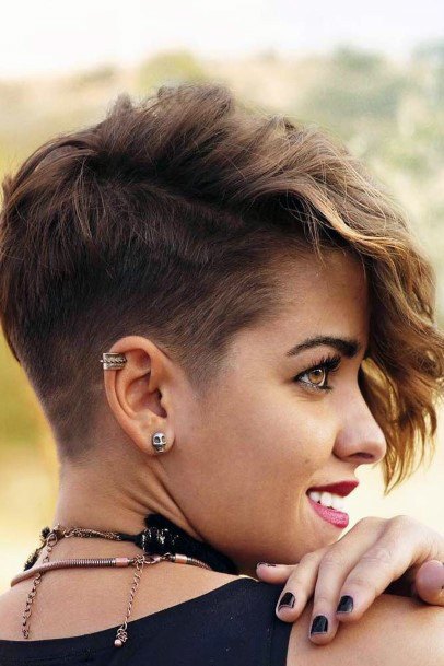 Outgoing Womens Tapered Hairstyle Ideas For And Edgy Shaved Cut