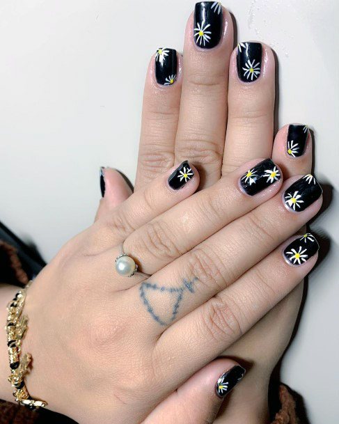 Painted Daisies On Black Polished Nails