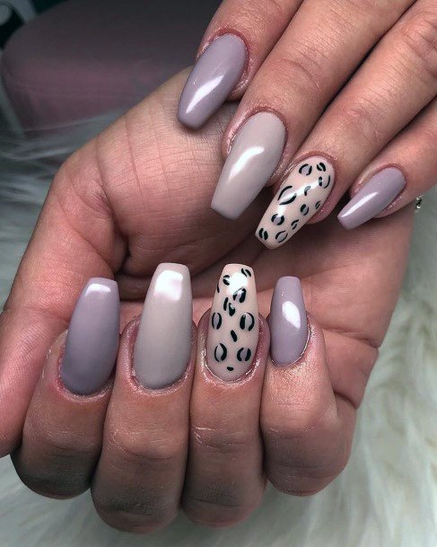 Pale Light Purple Hued Nails With Leopard Print