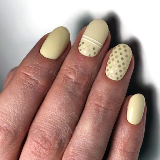 Pale Yellow Nails With Dots And Lines For Women