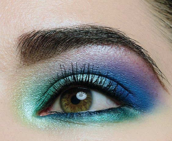 Peacock Blues And Green Eyeshadow Women