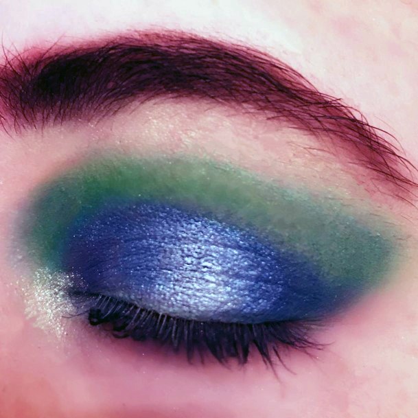 Peacock Throne Blue And Green Eyeshadow Women