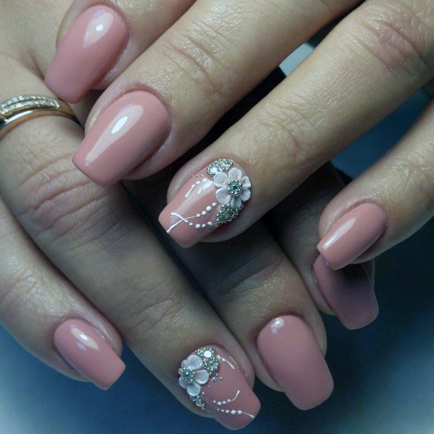 Pearly Pink 3d Nails For Women