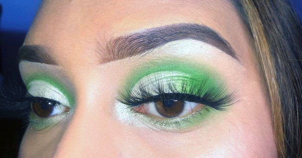 Pearly White And Green Eyeshadow Women