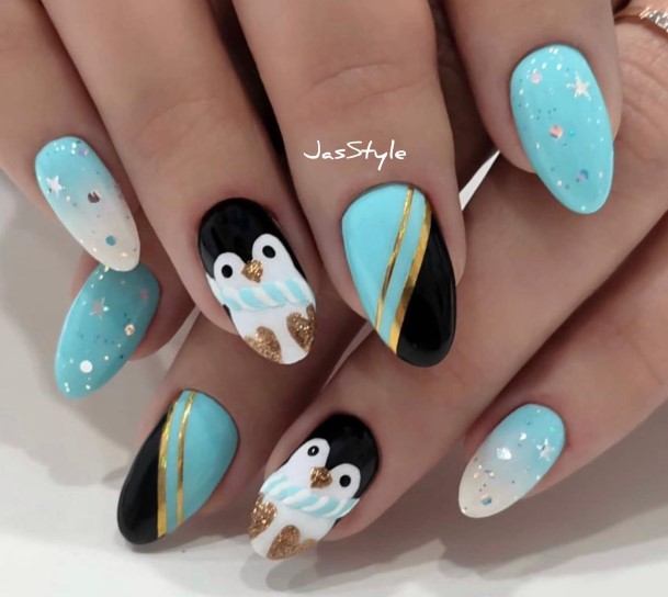 Penguin Nails Feminine Ideas