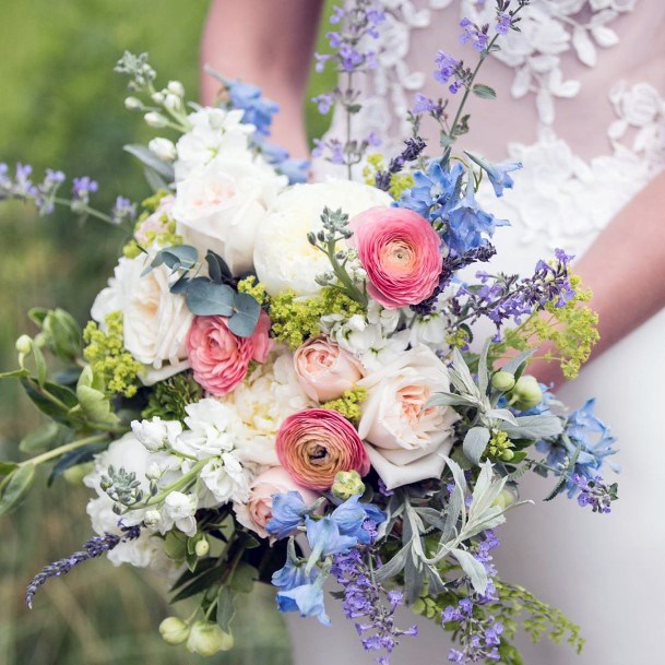 Perfect June Wedding Flowers