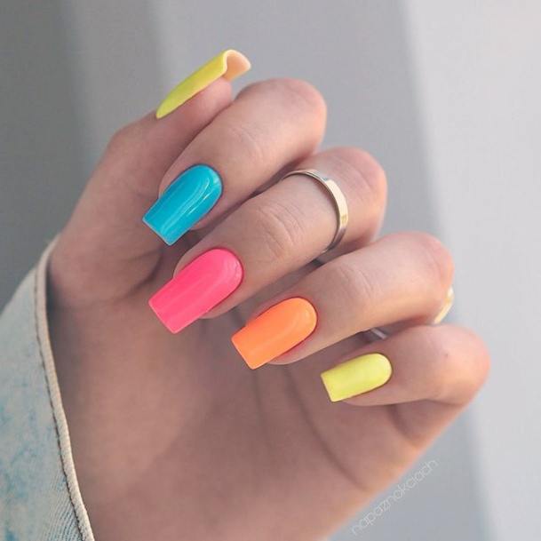 Pink And Blue Nails Feminine Ideas