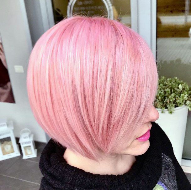 Pink Colored Chic Bob Hairstyle For Women