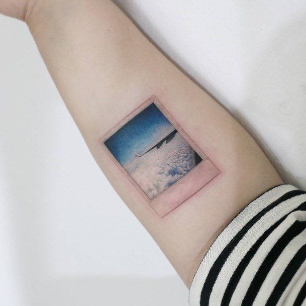 Polaroid Tattoo Feminine Designs