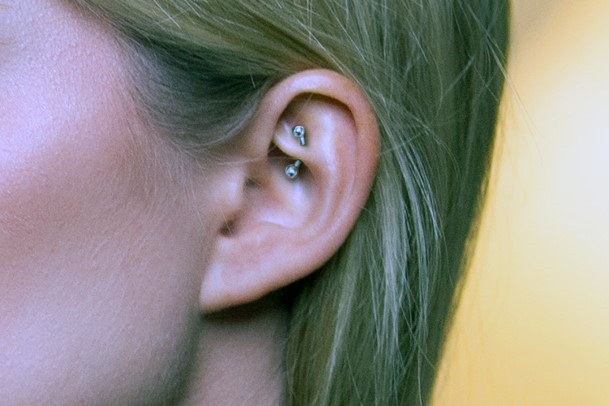 Popular And Trendy Rook Piercing Ideas For Girls