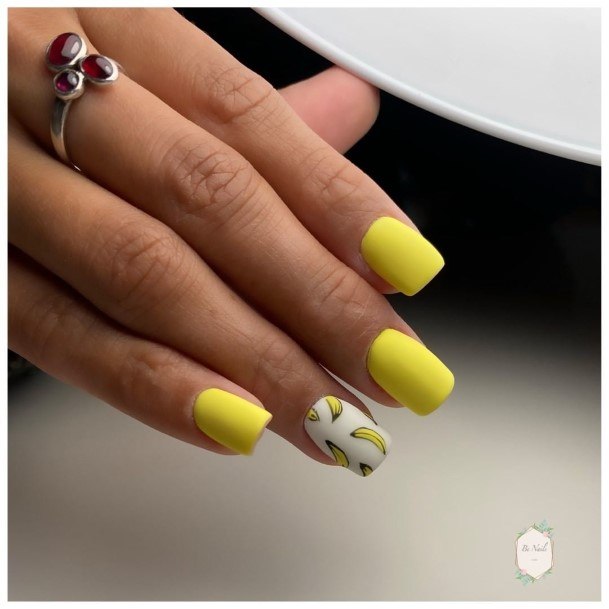 Pretty Banana Nails Women