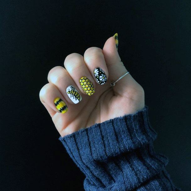 Pretty Bee Nails For Women