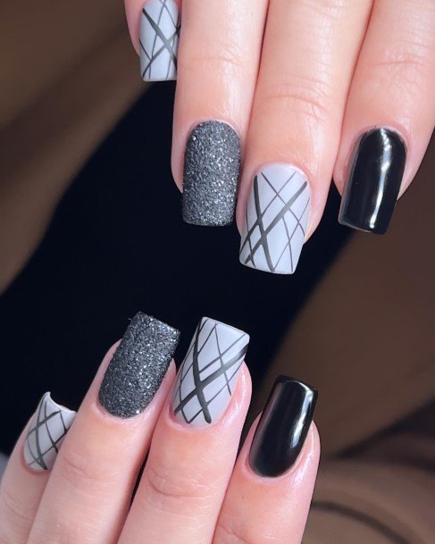 Pretty Black And Grey Nails Women