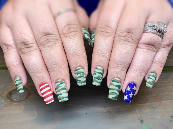 Pretty Camo Nails Women