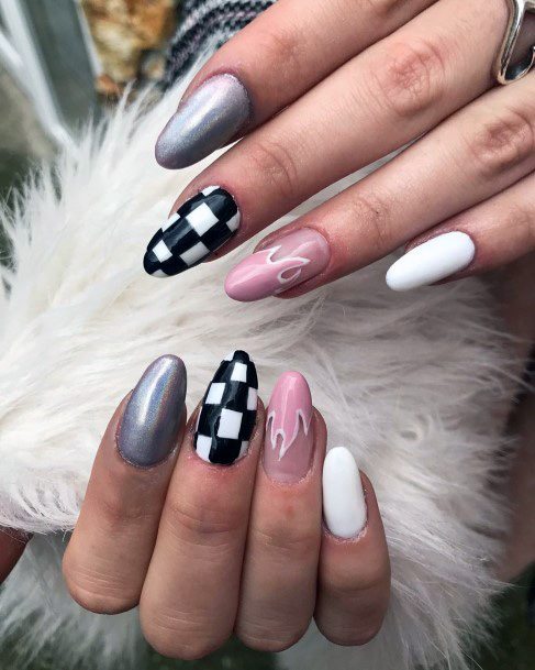 Pretty Checkered Nails Women