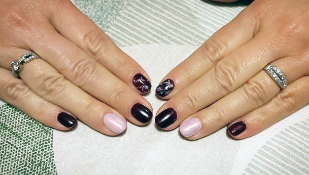 Pretty Dark Purple Nails Women