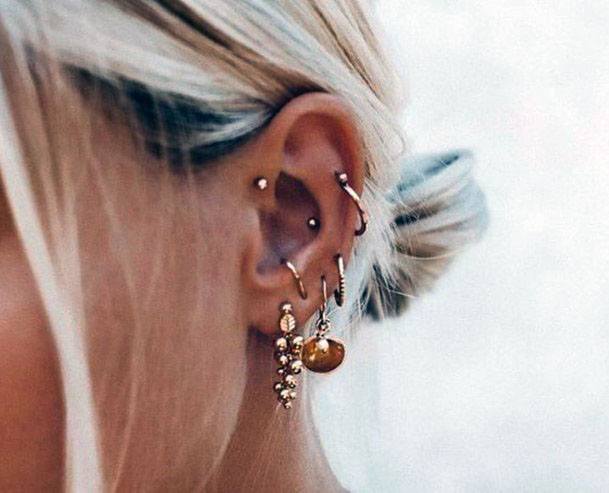 Pretty Dazzling Golden Polish Ear Piercing Ideas For Ladies