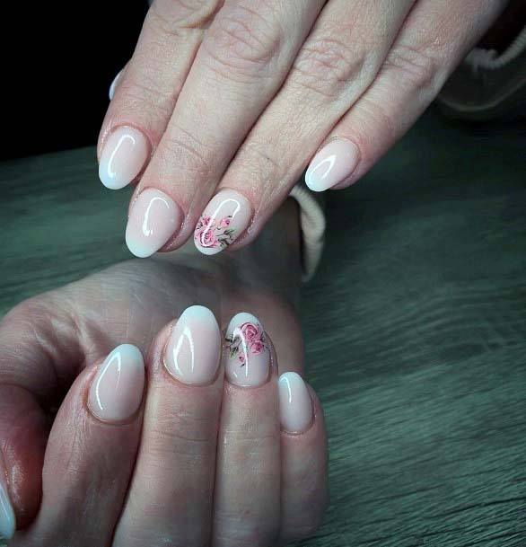 Pretty English Roses On Light Pink Nails