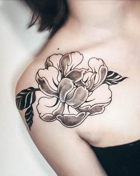 Pretty Flower Shoulder Tattoos Women