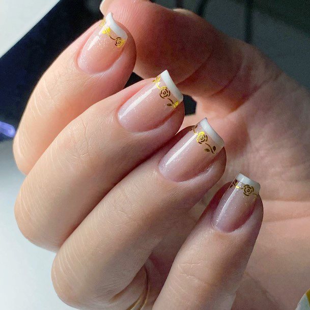 Pretty Gold Dress Nails Women