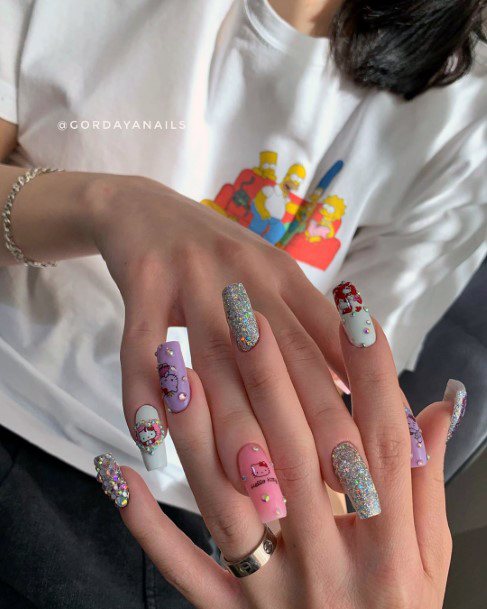 Pretty Hello Kitty Nails