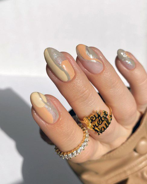 Pretty Light Yellow Nails Women