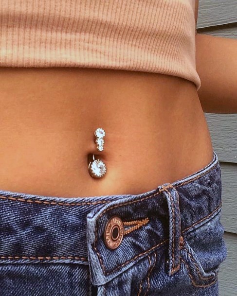 Pretty Multi Gem Belly Button Piercing Is A Bold And Shiny Idea For Ladies