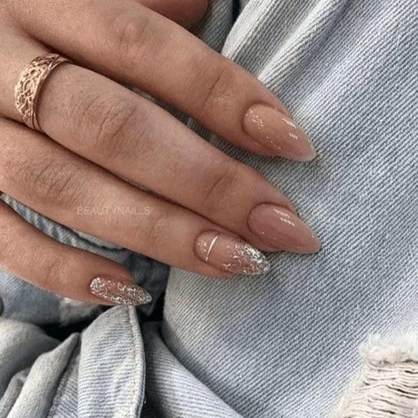 Pretty Nude Silver Glitter Ladies Prom Nail Ideas