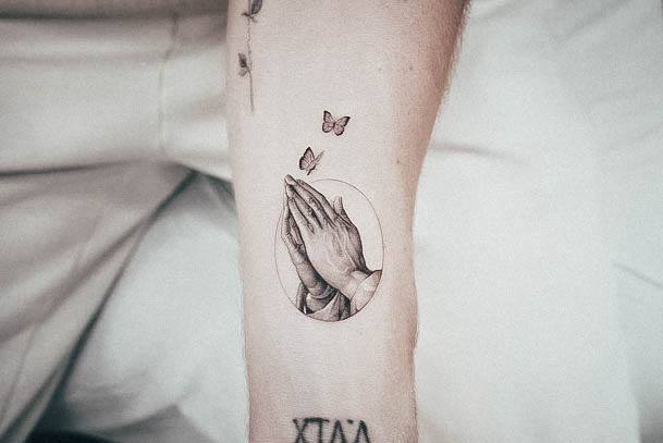 Pretty Praying Hands Tattoos Women