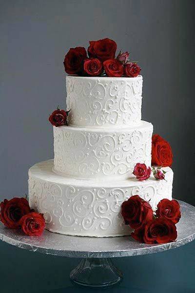 Pretty Red Roses Wedding Flowers On Cake