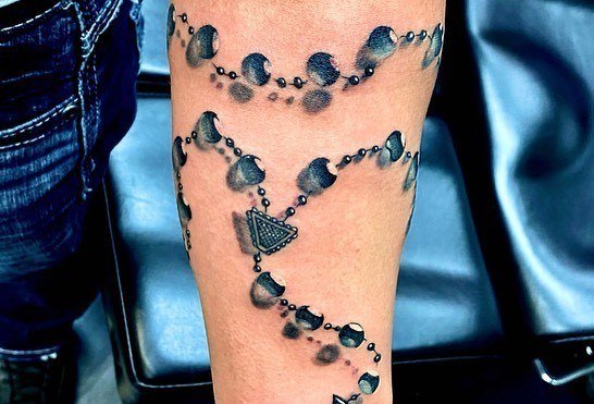 Pretty Rosary Tattoos Women