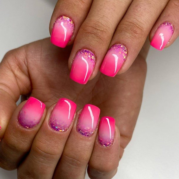 Pretty Short Pink Nails Women