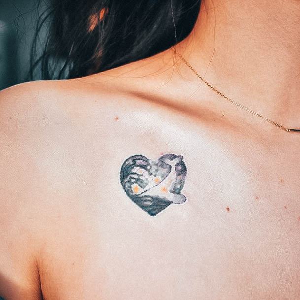 Pretty Small Heart Tattoos Women