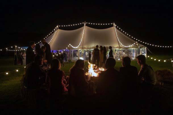 Pretty Wedding Tent Decorations