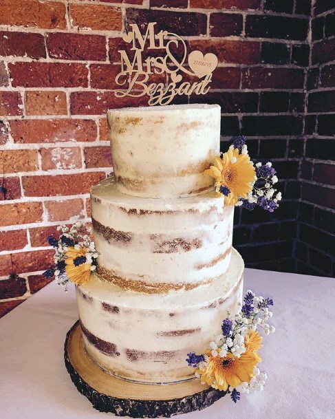 Pretty White Wedding Cake Women Sunflowers