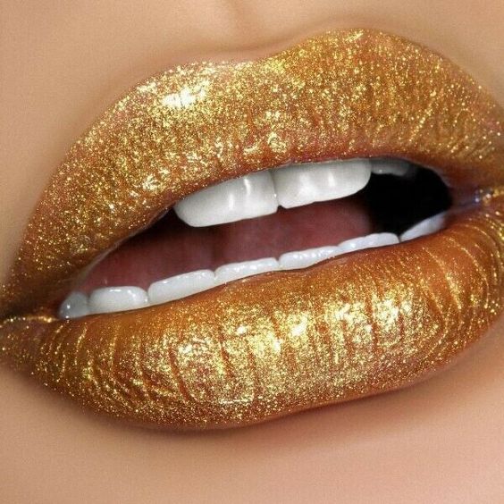 Pure Gold Lipstick Makeup Looks Women