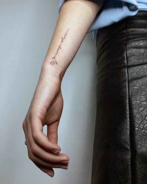 Ravishing Carpe Diem Tattoo On Female