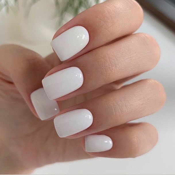 Ravishing Light Nail On Female