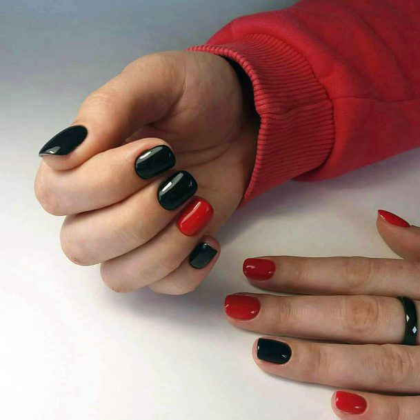 Red And Black Women Nails