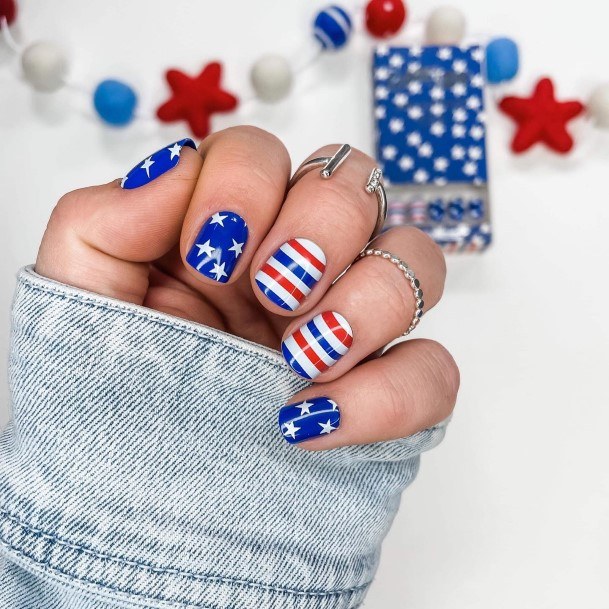 Red And Blue Girls Nail Ideas