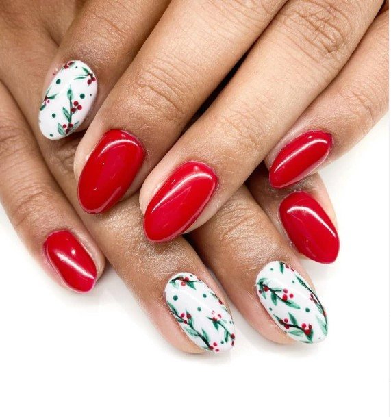 Red And Green Nail Design Inspiration For Women