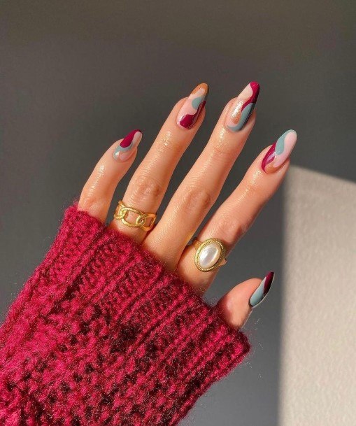 Red And Green Nails For Girls