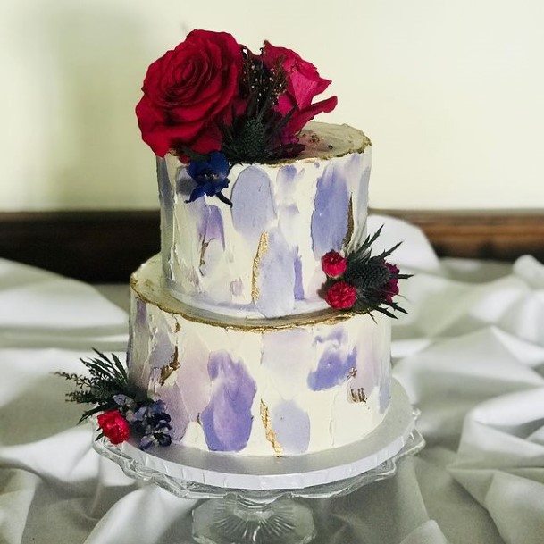 Red Roses On Purple And White Marble Wedding Cake