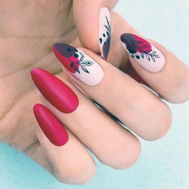 Red Summer Female Nail Designs