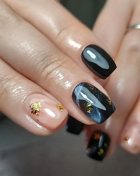 Remarkable Womens Black And White Marble Nail Ideas