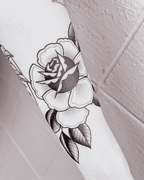 Remarkable Womens Black Rose Tattoo Ideas