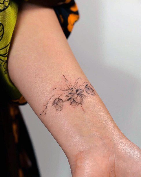 Remarkable Womens First Time Tattoo Ideas