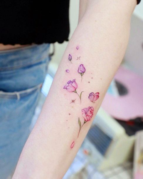 Remarkable Womens Flower Petal Tattoo Ideas